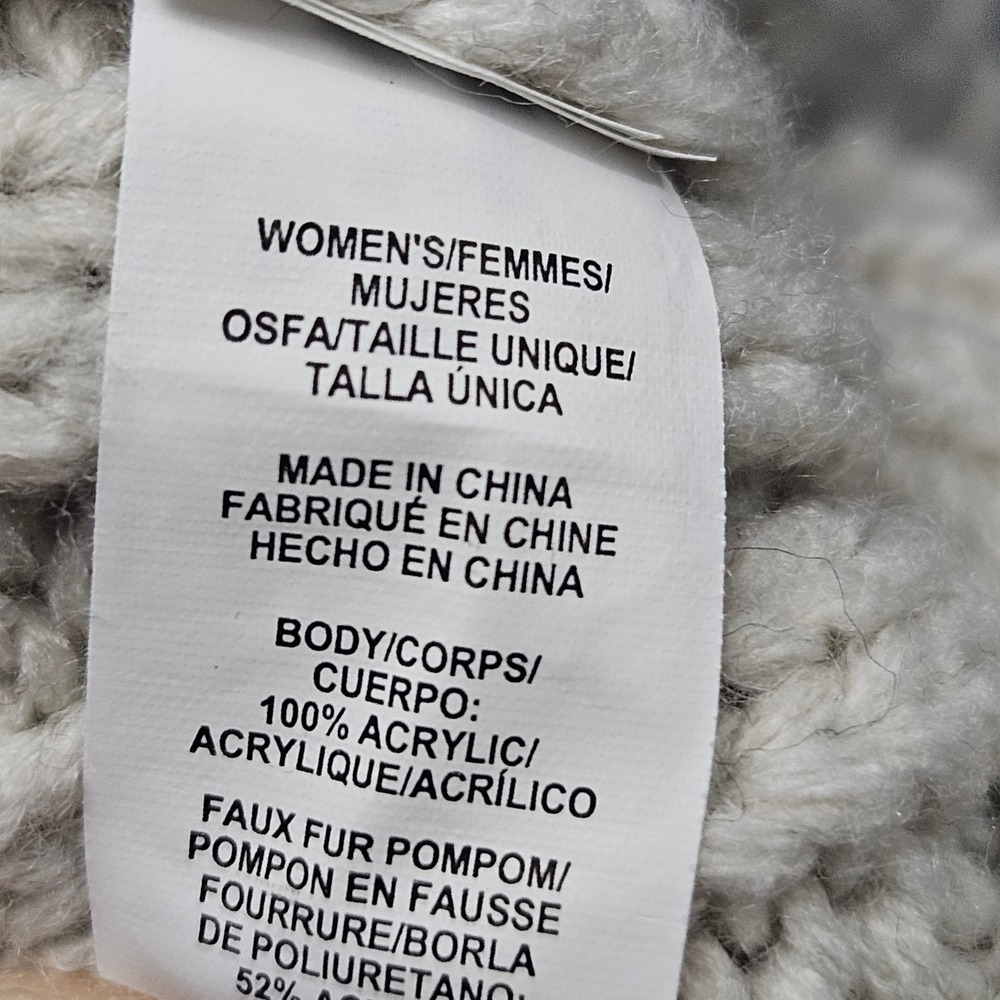 Under Armour Knit Beanie OS‎ Cream Faux Fur Pom Ribbed Cold Weather Winter
